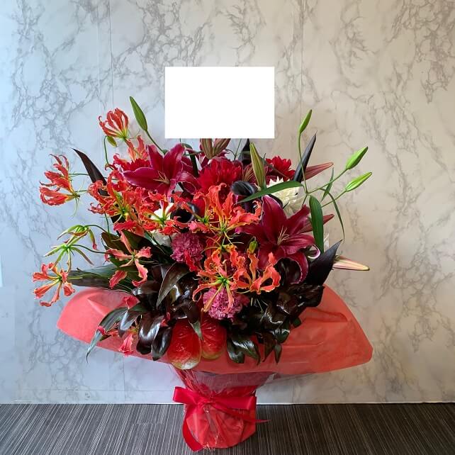 oiwai_red_flowerarrangement