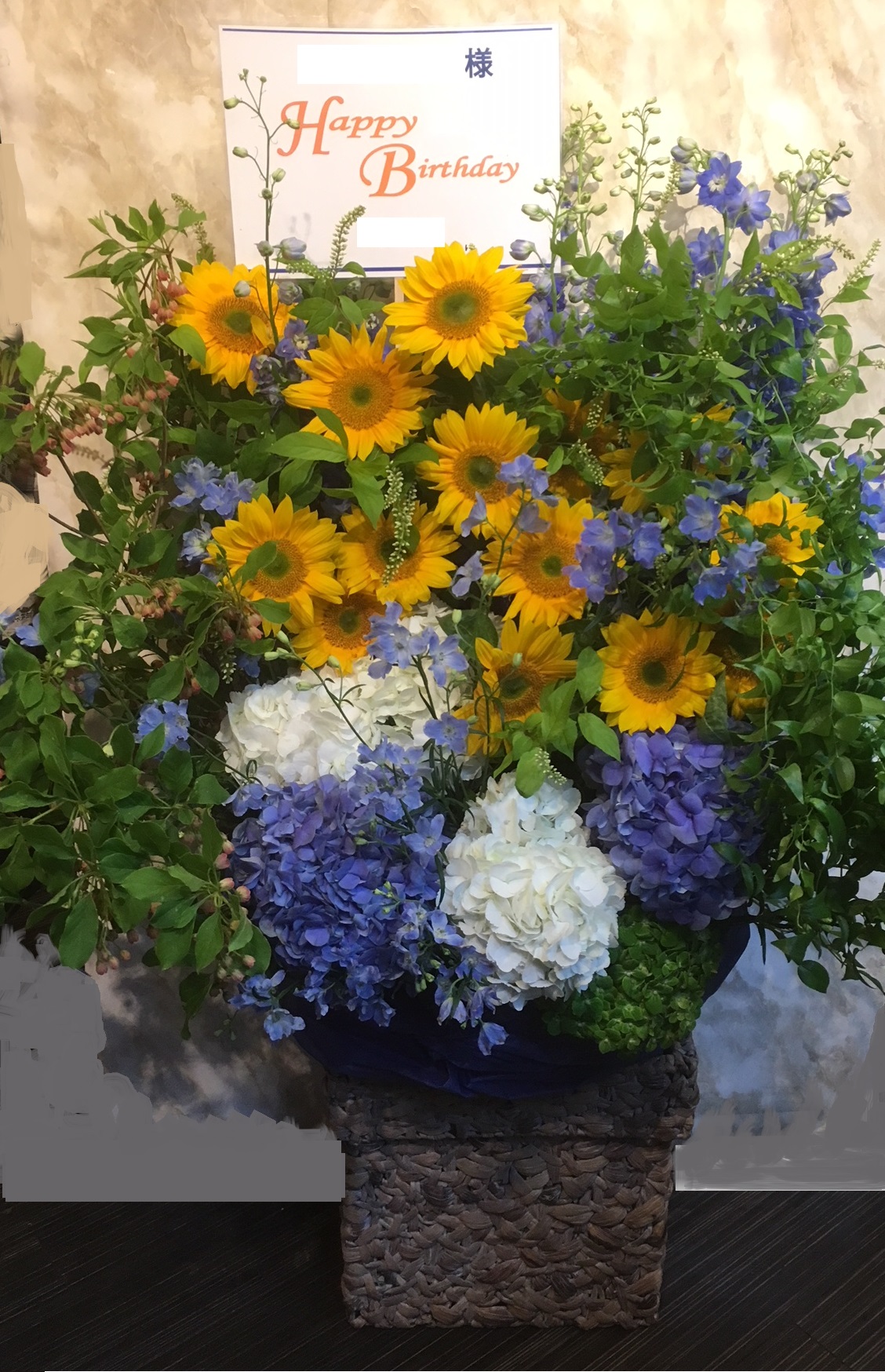夏の花のアレンジメントでおすすめはどんな渋谷青山の花屋から
